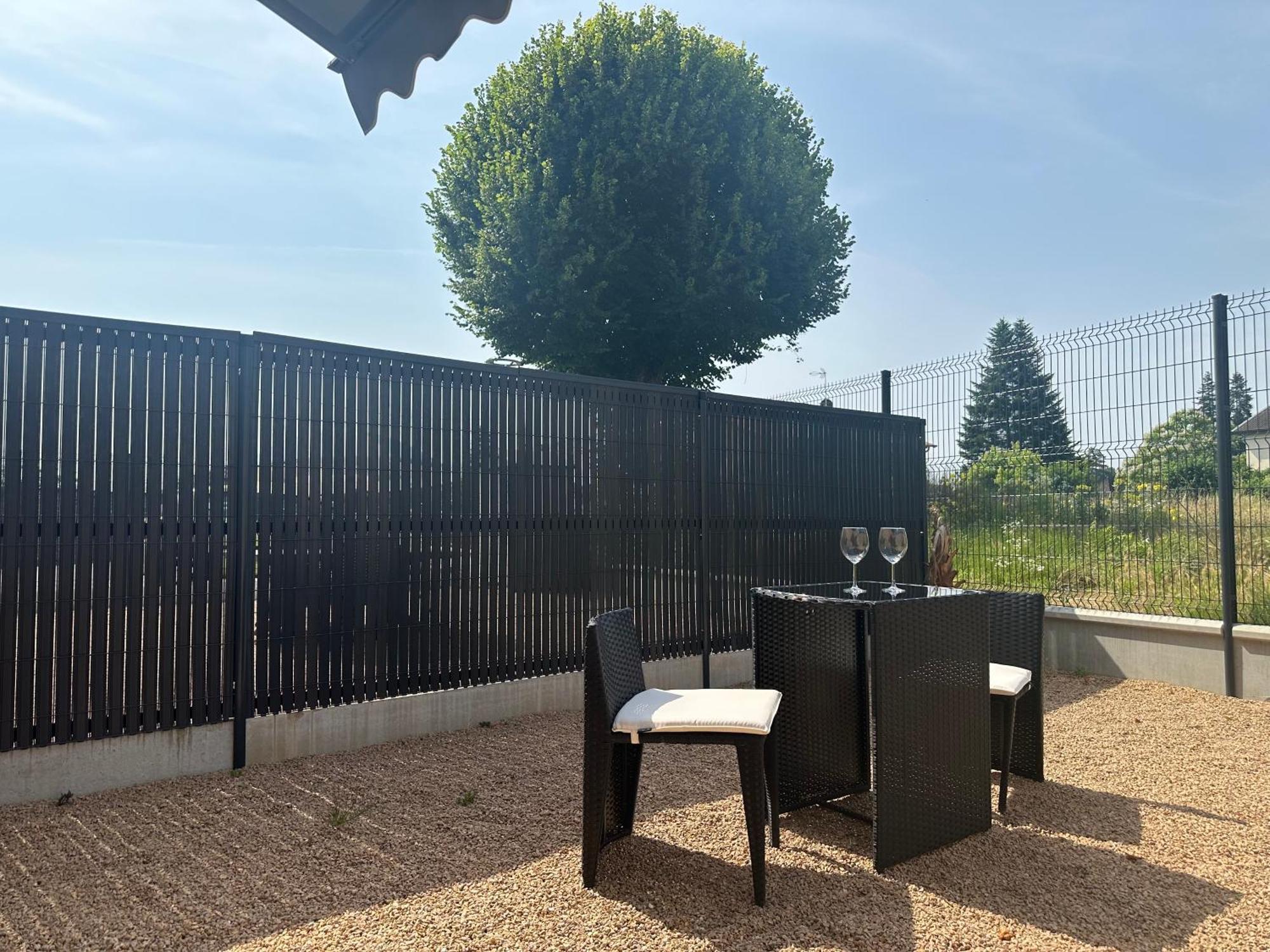 Studio Rose Des Vents Pont-de-Vaux Exterior foto
